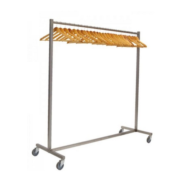 Garderoberek + 40 hangers Garderoberek + 40 hangers